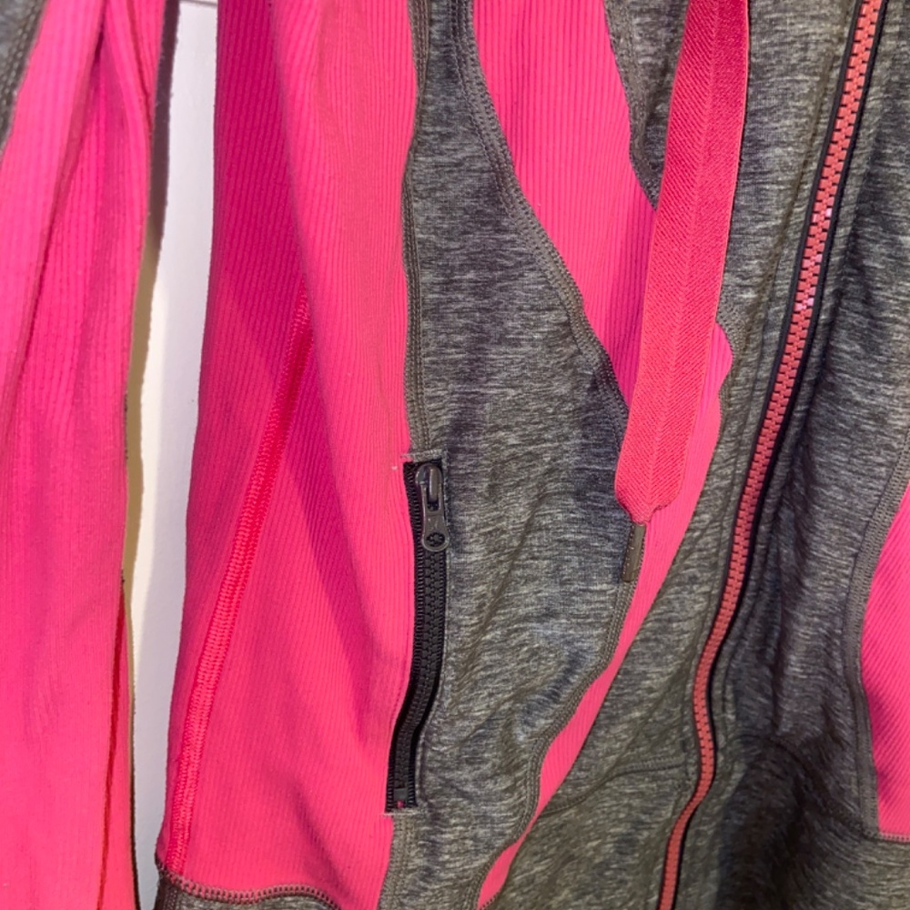 Y2K RARE LULULEMON DEFINE ALIGN JACKET HOODIE SZ 6 - Picture 9 of 17
